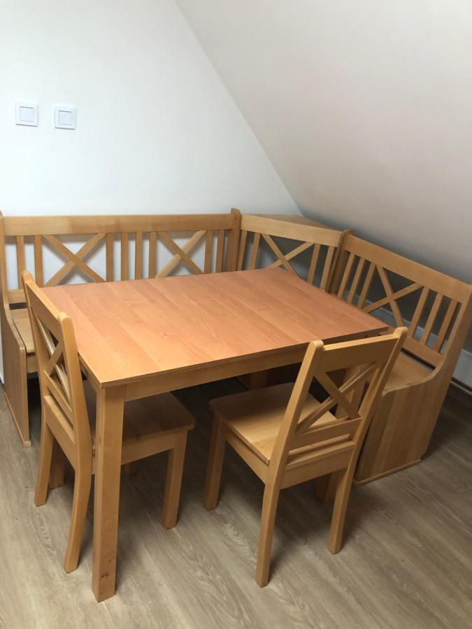 Apartmany U Vleku - Podkrovni Apartman Karlova Studanka Luaran gambar