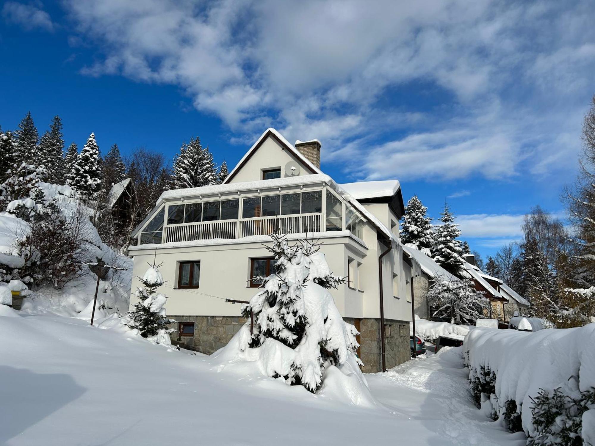 Apartmany U Vleku - Podkrovni Apartman Karlova Studanka Luaran gambar